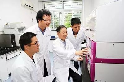 獨(dú)家|走近研究生心目中的好導(dǎo)師 鄭裕國院士與生物農(nóng)藥技術(shù)研發(fā)之路